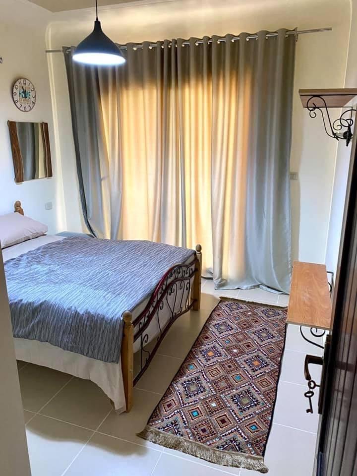 Apartment Furnished At La Hacienda *